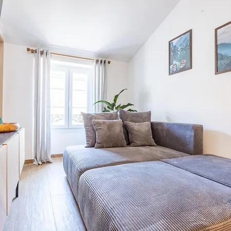 Duplex De Charme Au Coeur D'antibes