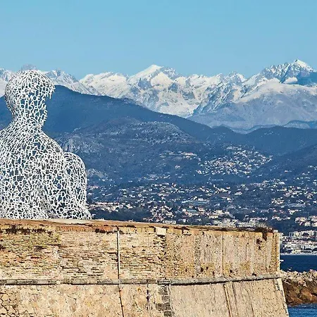 Apartmán Duplex De Charme Au Coeur D'antibes *